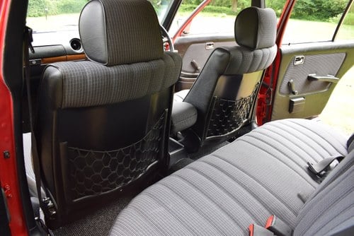 1984 Mercedes 230E (W123) For Sale (picture 58 of 152)