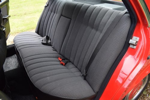 1984 Mercedes 230E (W123) For Sale (picture 57 of 152)