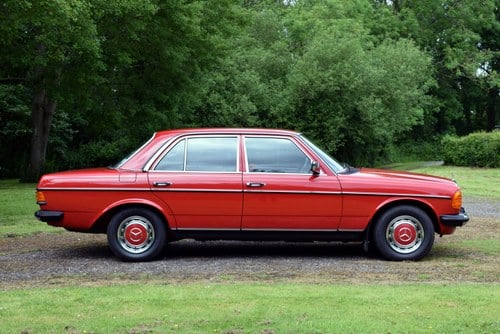 1984 Mercedes 230E (W123) For Sale (picture 8 of 152)