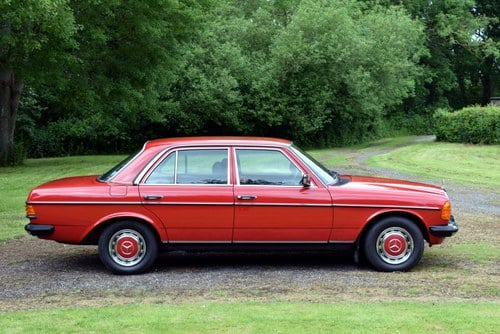 1984 Mercedes 230E (W123) For Sale (picture 5 of 152)