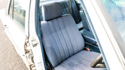 1984 Mercedes 230E For Sale (picture 42 of 199)