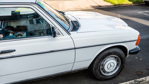 1984 Mercedes 230E For Sale (picture 105 of 199)