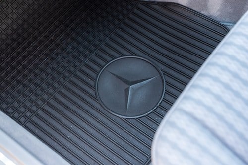 1992 Mercedes-Benz 230E In vendita (immagine 32 di 200)