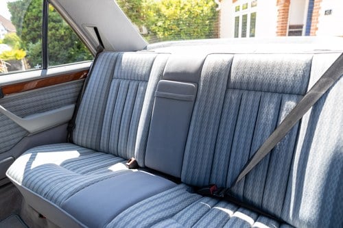 1992 Mercedes-Benz 230E In vendita (immagine 28 di 200)