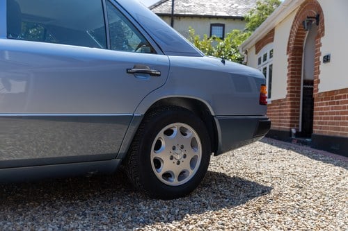 1992 Mercedes-Benz 230E In vendita (immagine 158 di 200)