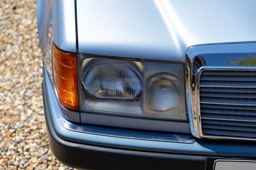 1992 Mercedes-Benz 230E In vendita (immagine 116 di 200)