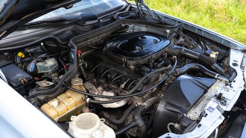 1992 Mercedes-Benz 230E (W124) In vendita (immagine 108 di 131)