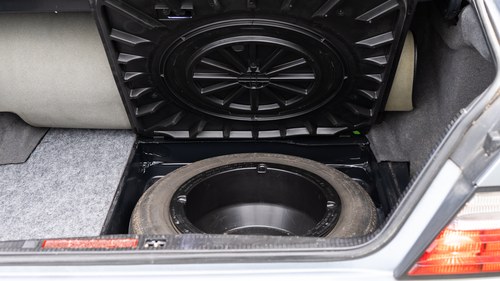 1992 Mercedes-Benz 230E (W124) In vendita (immagine 72 di 131)