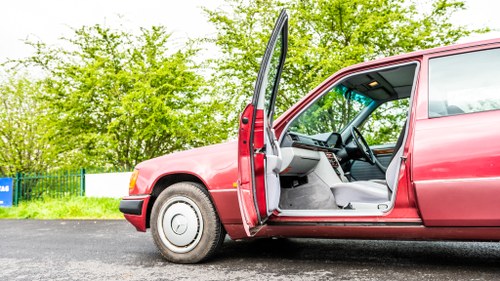 1993 Mercedes-Benz 230E For Sale (picture 78 of 226)