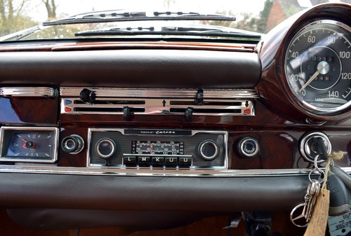 1967 Mercedes-Benz 250 SE For Sale (picture 35 of 101)