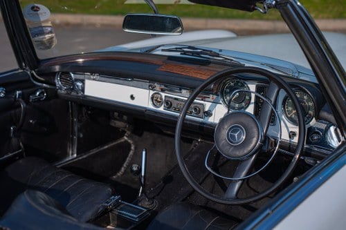 1967 Mercedes-Benz 250 SL (W113) à vendre (picture 32 of 137)