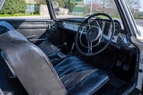 1967 Mercedes-Benz 250 SL (W113) à vendre (picture 38 of 137)