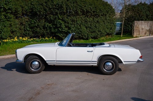 1967 Mercedes-Benz 250 SL (W113) à vendre (picture 4 of 137)