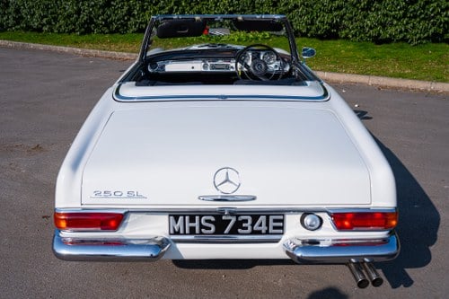 1967 Mercedes-Benz 250 SL (W113) à vendre (picture 13 of 137)