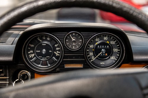 1974 Mercedes-Benz 250 (W114) Te koop (foto 23 van 146)