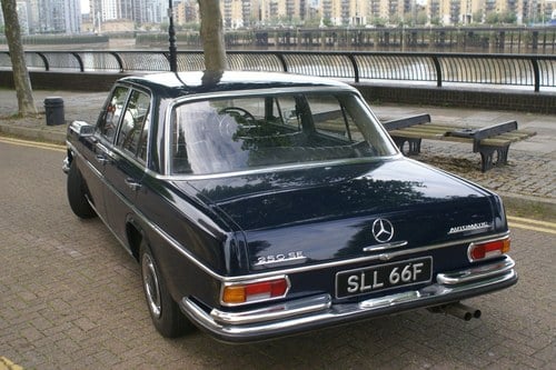 1968 Mercedes 250SE (W108) In vendita (immagine 2 di 139)