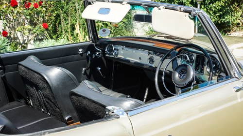 1967 Mercedes-Benz 250SL ‘Pagoda’ à vendre (picture 41 of 152)
