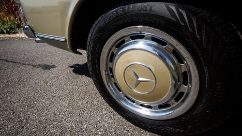 1967 Mercedes-Benz 250SL ‘Pagoda’ à vendre (picture 24 of 152)