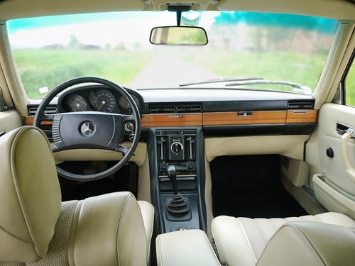 1972 Mercedes-Benz 280 S Te koop (foto 33 van 66)