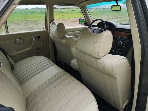 1972 Mercedes-Benz 280 S Te koop (foto 51 van 66)