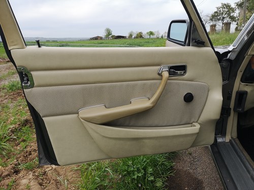 1972 Mercedes-Benz 280 S Te koop (foto 45 van 66)