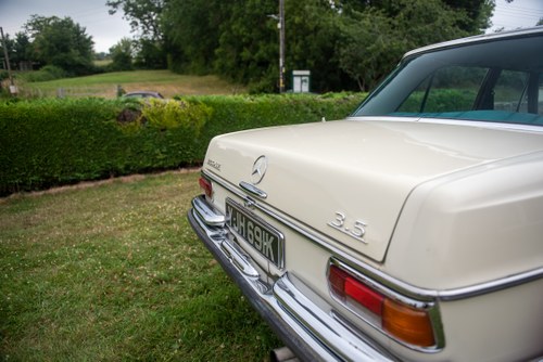 1972 Mercedes Benz 280 SE 3.5 à venda (imagem 73 de 115)