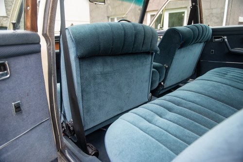 1972 Mercedes Benz 280 SE 3.5 à venda (imagem 47 de 115)