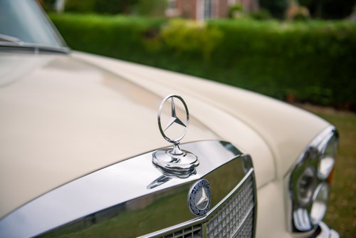 1972 Mercedes Benz 280 SE 3.5 à venda (imagem 62 de 115)