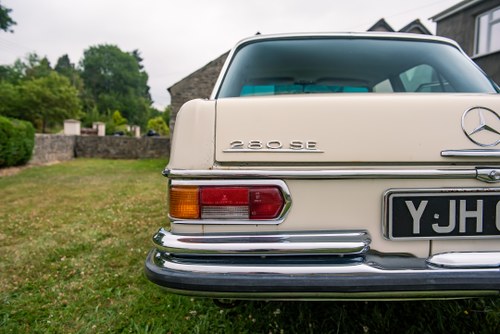 1972 Mercedes Benz 280 SE 3.5 à venda (imagem 69 de 115)