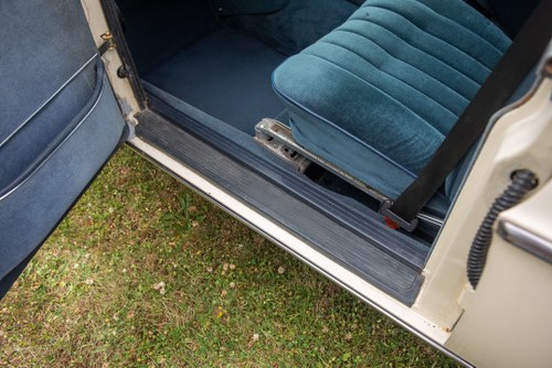 1972 Mercedes Benz 280 SE 3.5 à venda (imagem 28 de 115)