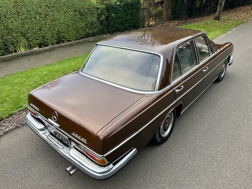 1969 Mercedes-Benz 280SE (W108) For Sale (picture 12 of 197)