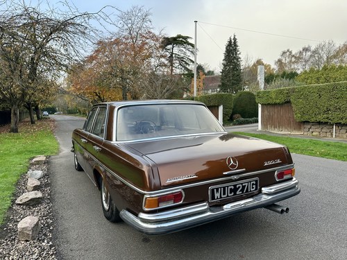 1969 Mercedes-Benz 280SE (W108) For Sale (picture 11 of 197)
