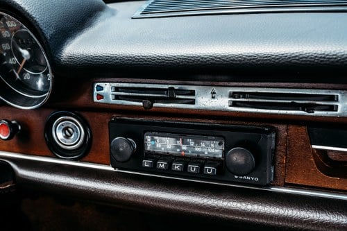 1970 Mercedes-Benz 280 SE (W108) LHD zum Verkauf (Bild 38 von 112)