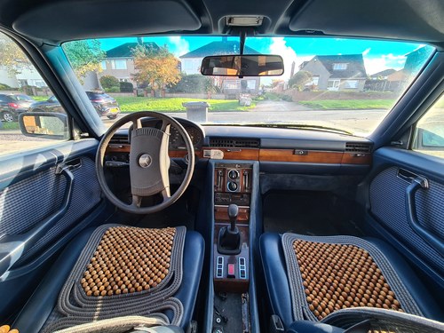 1979 Mercedes-Benz 280 SE W116 LHD zum Verkauf (Bild 11 von 78)