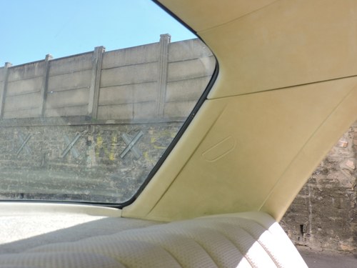 1973 Mercedes-Benz 280 SE (W116) In vendita (immagine 35 di 113)