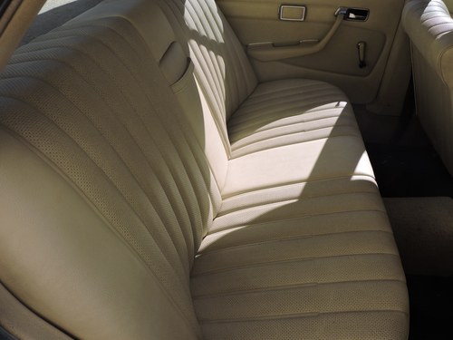 1973 Mercedes-Benz 280 SE (W116) In vendita (immagine 37 di 113)