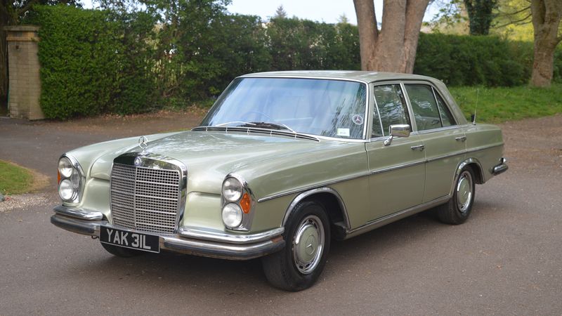 1972 Mercedes-Benz 280 SE For Sale (picture 1 of 130)