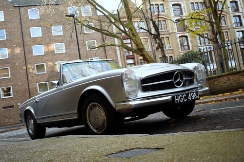 1970 Mercedes-Benz 280SL Pagoda Te koop (foto 16 van 204)