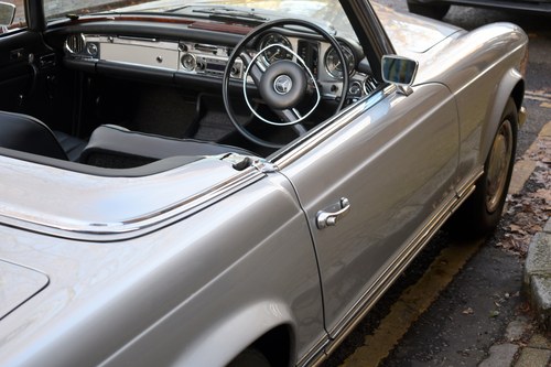 1970 Mercedes-Benz 280SL Pagoda Te koop (foto 147 van 204)