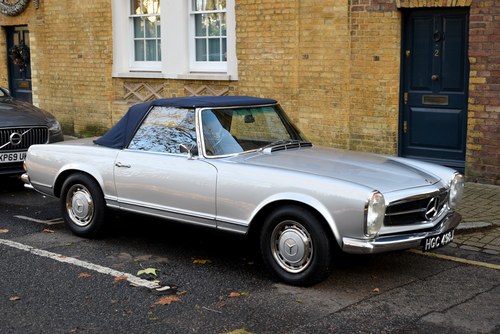 1970 Mercedes-Benz 280SL Pagoda Te koop (foto 25 van 204)