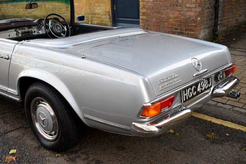 1970 Mercedes-Benz 280SL Pagoda In vendita (immagine 57 di 194)