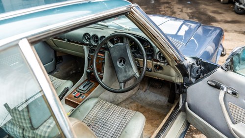 1981 Mercedes-Benz 280 SL - 13160960089 For Sale (picture 16 of 203)