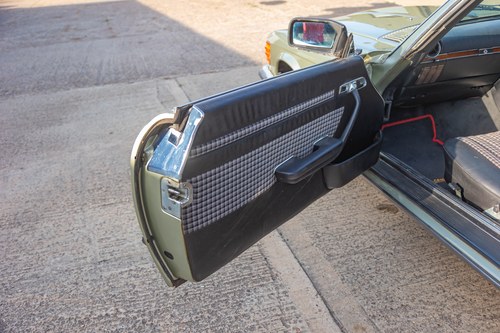 1982 Mercedes-Benz 280 SL (R107) In vendita (immagine 110 di 206)