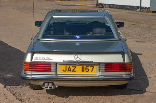 1982 Mercedes-Benz 280 SL (R107) In vendita (immagine 48 di 206)