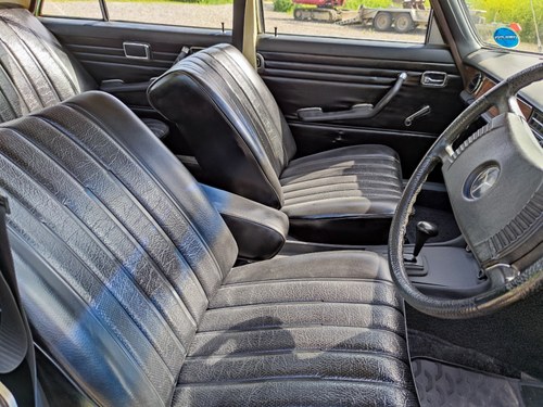 1974 Mercedes-Benz 280S à vendre (picture 30 of 200)