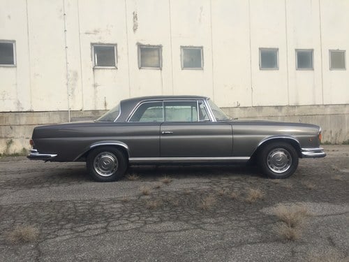 1970 Mercedes-Benz 280 SE 3.5 ‘Flachkühler’ (W111) For Sale (picture 3 of 149)