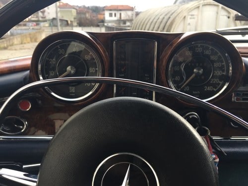 1970 Mercedes-Benz 280 SE 3.5 ‘Flachkühler’ (W111) For Sale (picture 17 of 149)