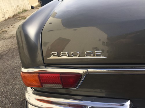1970 Mercedes-Benz 280 SE 3.5 ‘Flachkühler’ (W111) For Sale (picture 71 of 149)