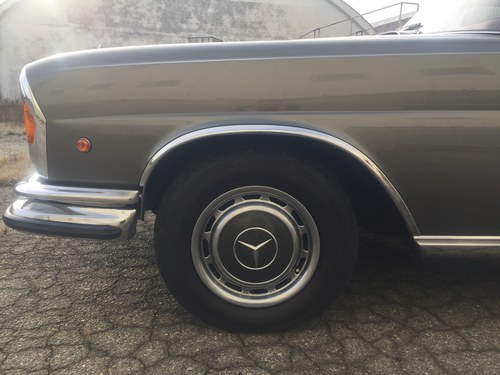 1970 Mercedes-Benz 280 SE 3.5 ‘Flachkühler’ (W111) For Sale (picture 11 of 149)