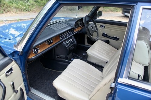 1976 Mercedes-Benz 280 (W114) à vendre (picture 48 of 119)
